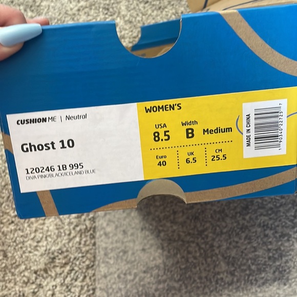 Brooks ghost 10 athletic shoes - Picture 3 of 3